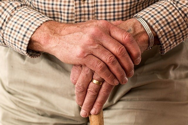 相続税の節税対策「教育資金贈与信託」と「相続時精算課税制度」を徹底解説